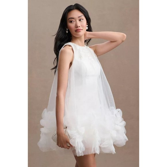 MAC DUGGAL Della Petal Appliqu Halter Mini Dress in White Size US 2 NWOT